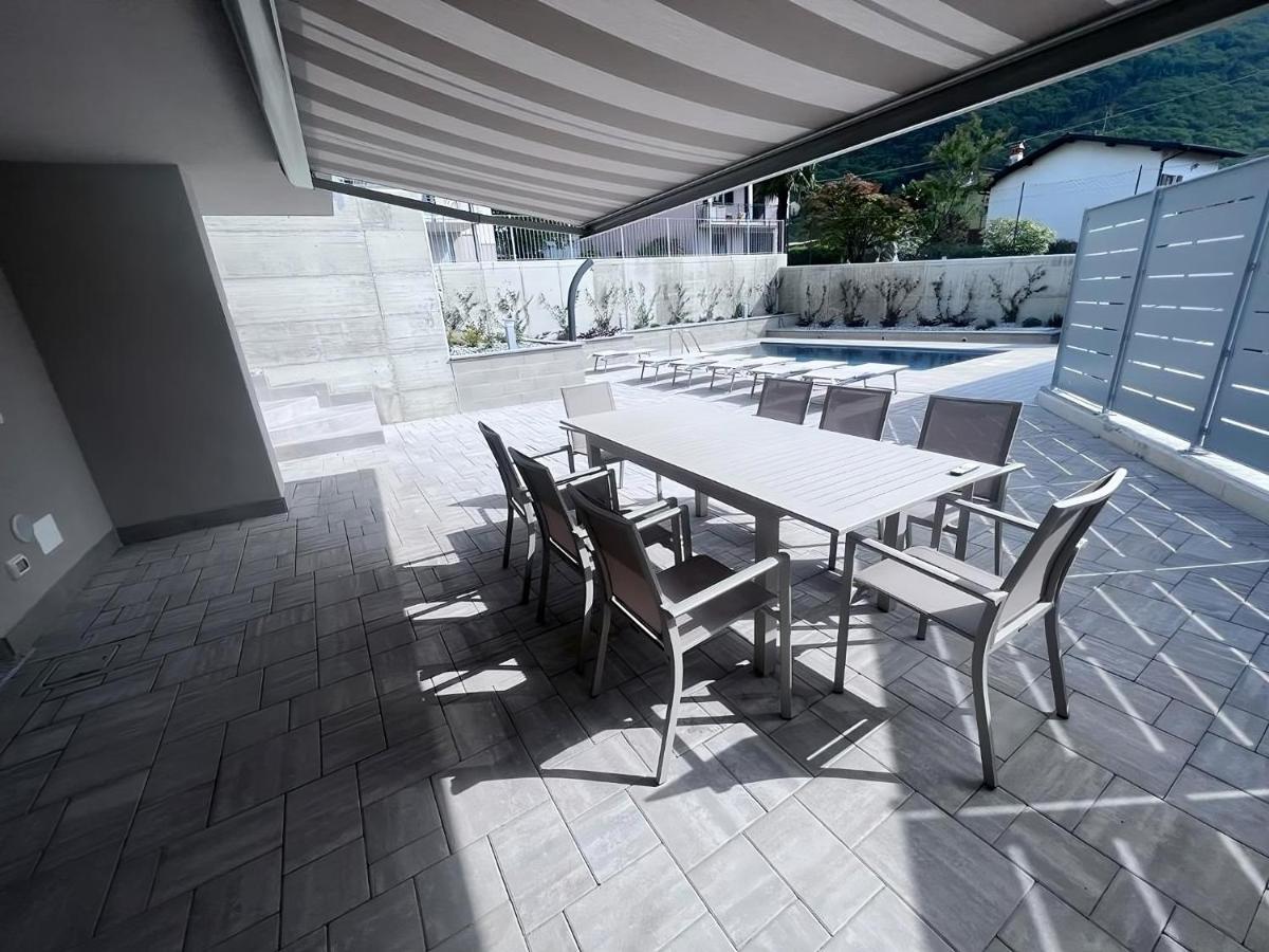 Villa Claudia With Private Pool Colico Exterior photo