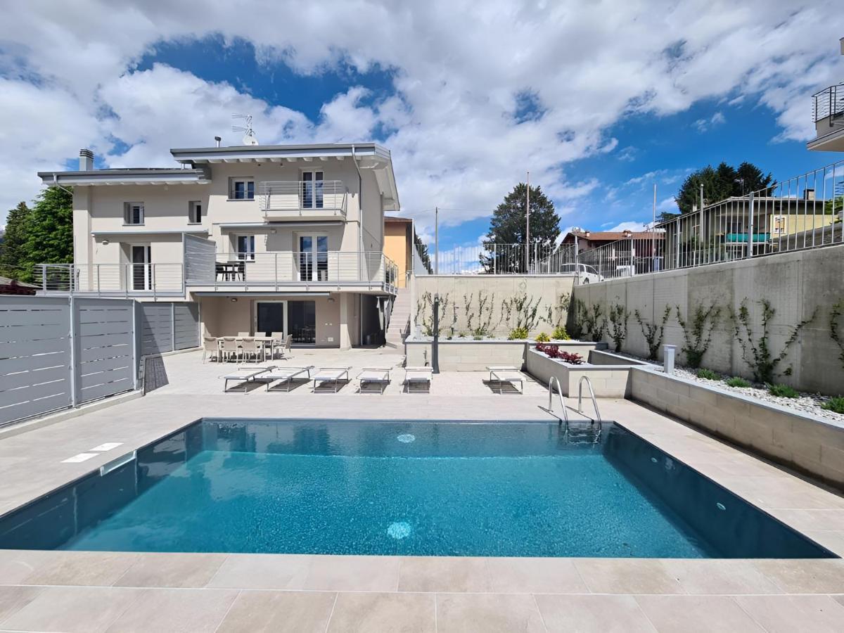 Villa Claudia With Private Pool Colico Exterior photo