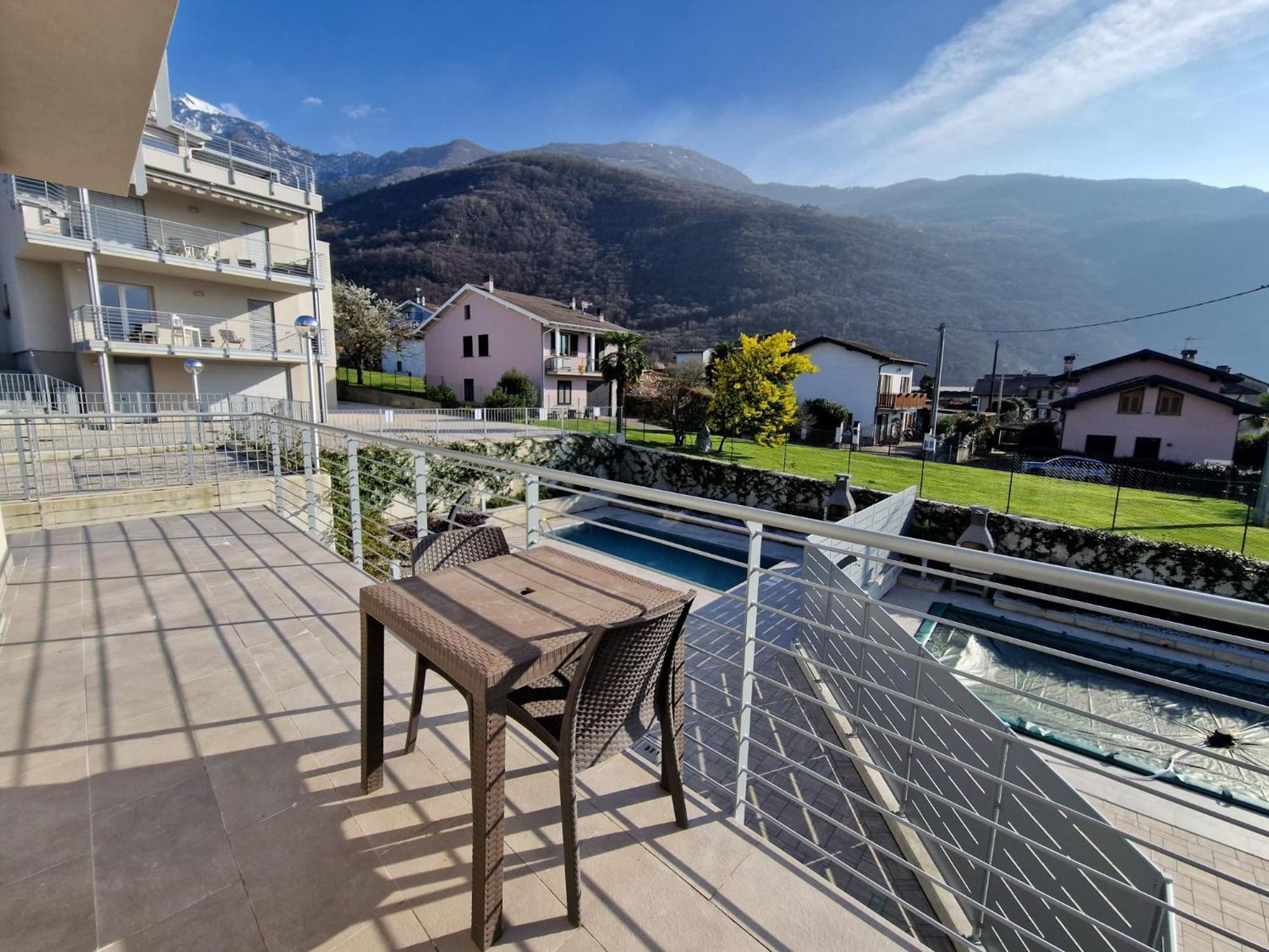 Villa Claudia With Private Pool Colico Exterior photo